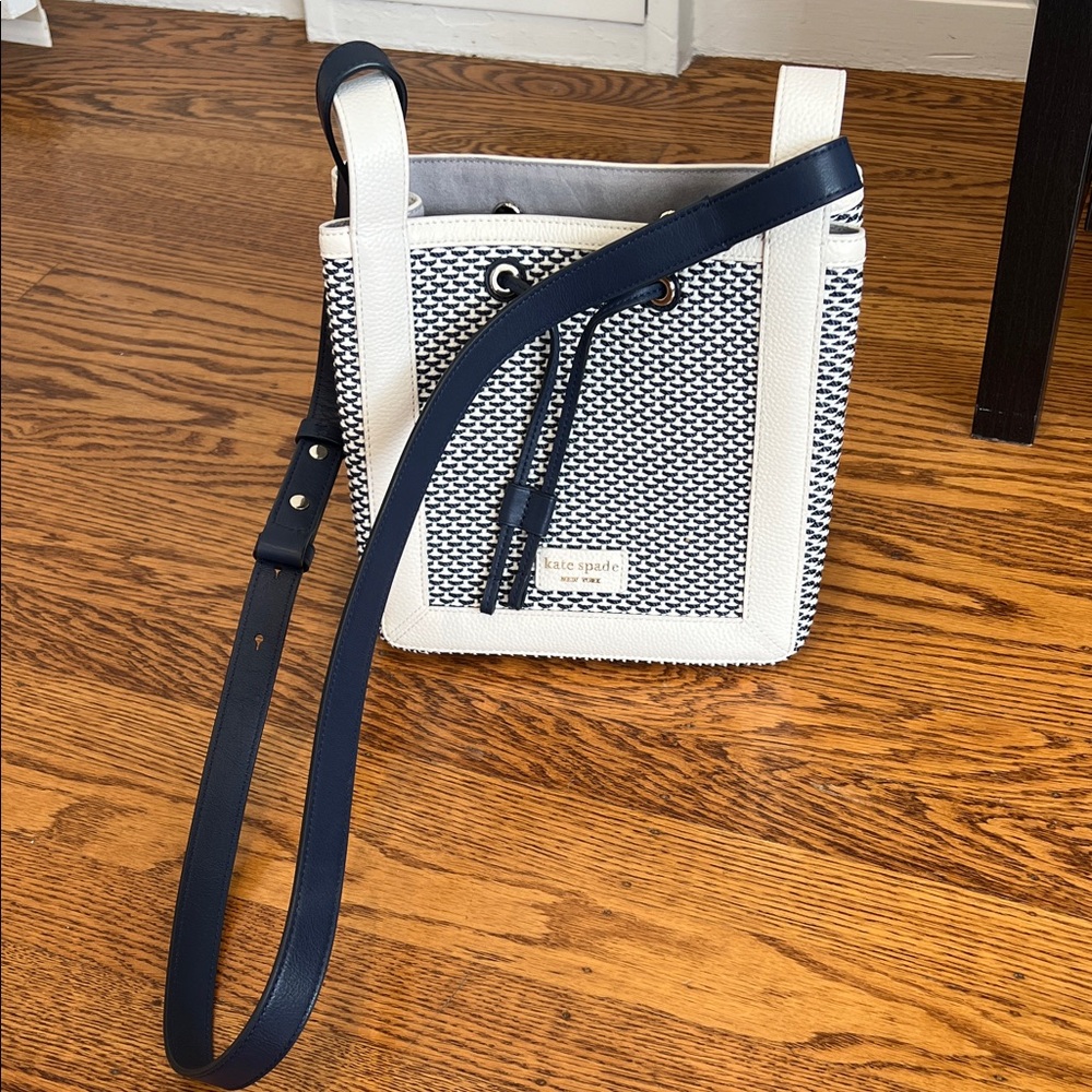 Kate Spade Black and Cream Crossbody Bag